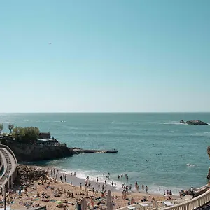 https://hotel-les-baigneuses-de-biarritz.biarritzhotels.info